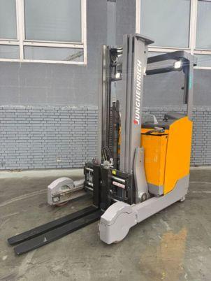 Jungheinrich ETV 320 Baujahr 2022 / HH 5,0M / Akku 2022 / IZV