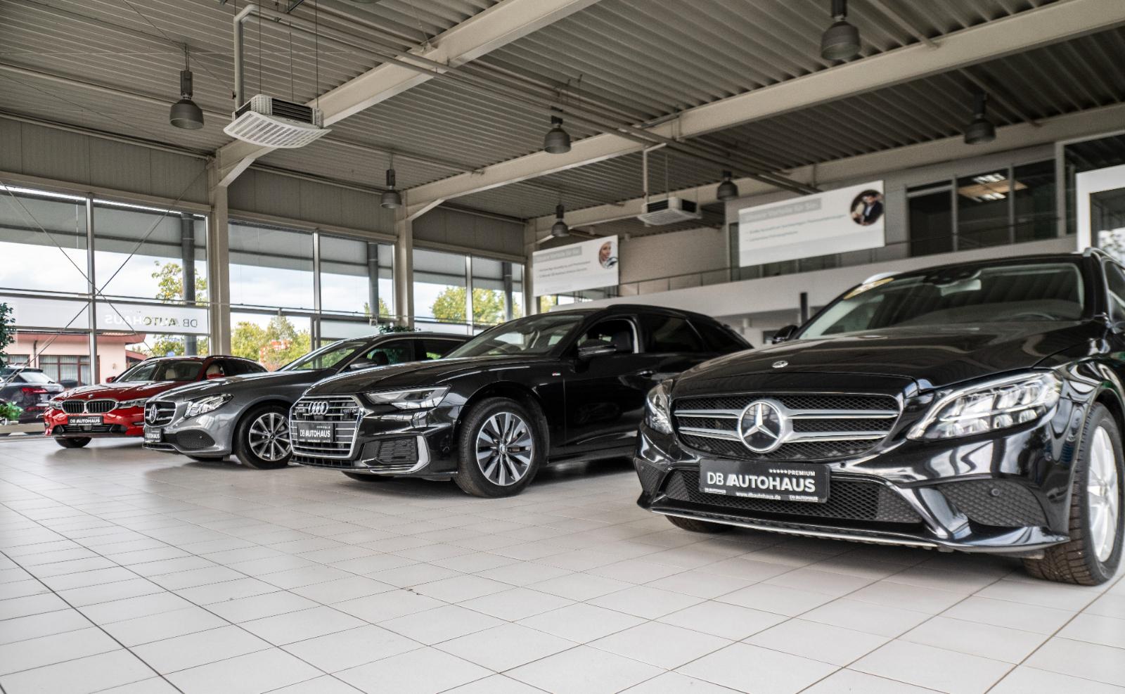 showroom-image-top