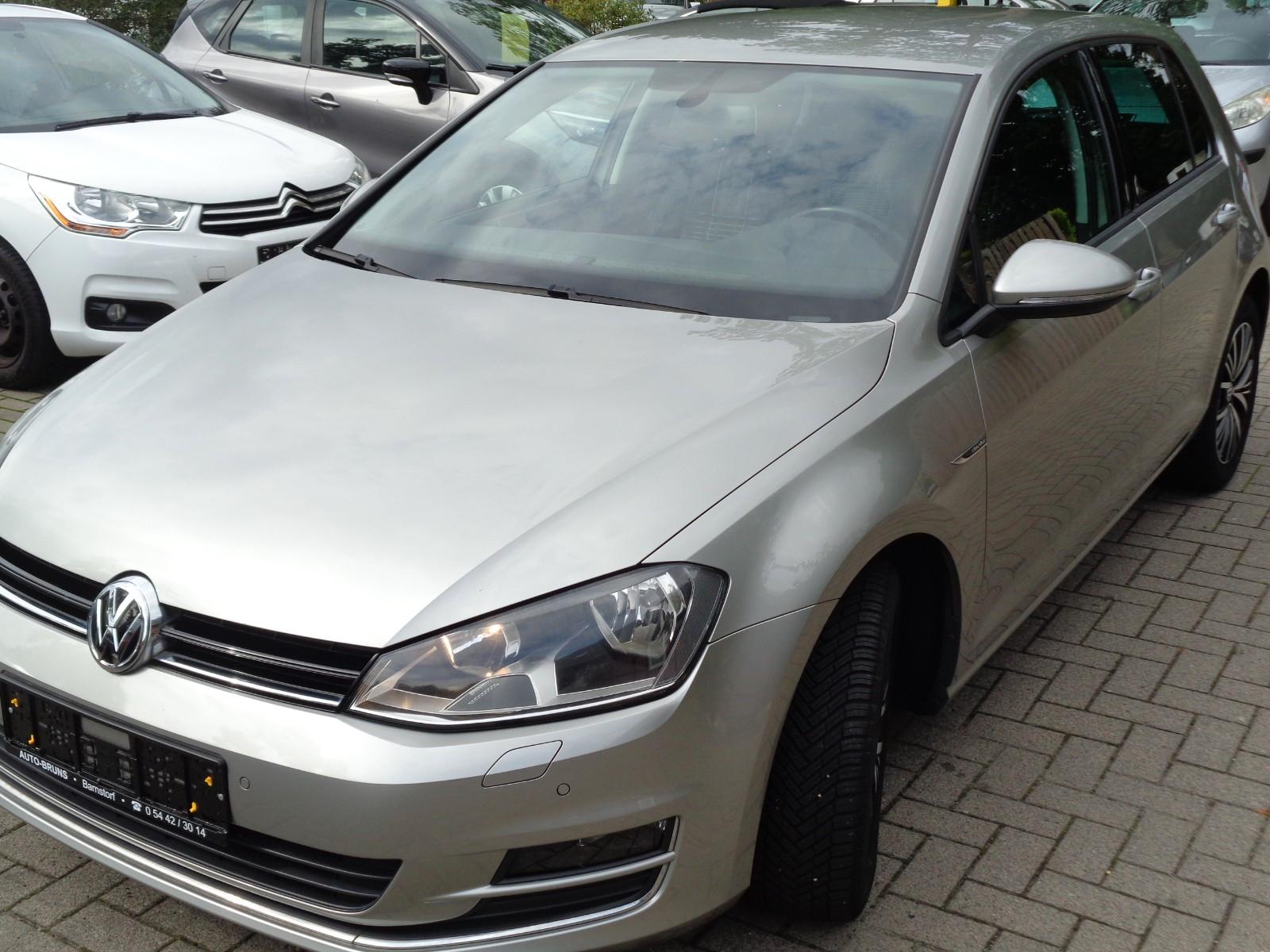 Volkswagen Golf VII Lim. Lounge BMT