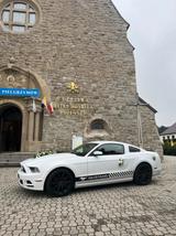 Ford Mustang - Ford Mustang mit Schiebetür