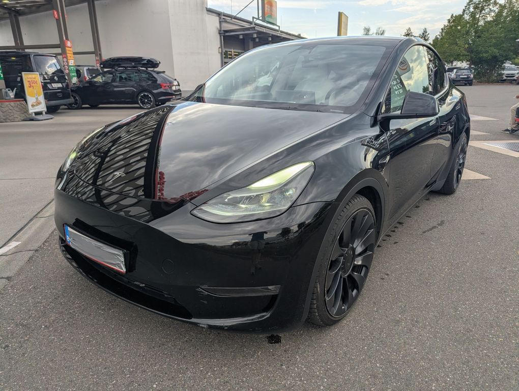 Image of Tesla Model Y