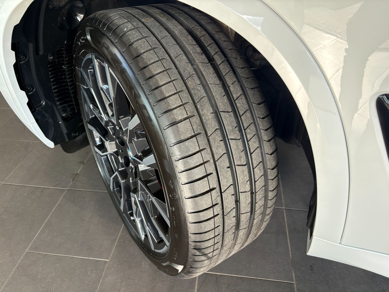 BMW X5 xDrive30d imagem 2