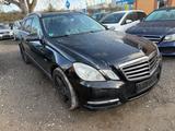 Mercedes-Benz E 350 CDI T BlueEFFICIENCY ELEGANCE - Mercedes-Benz E 350 aus 2010