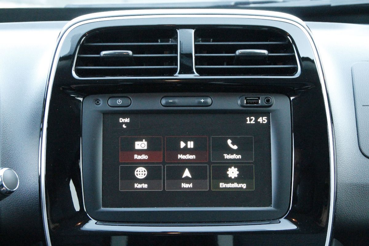 Fahrzeugabbildung Dacia Spring Essential