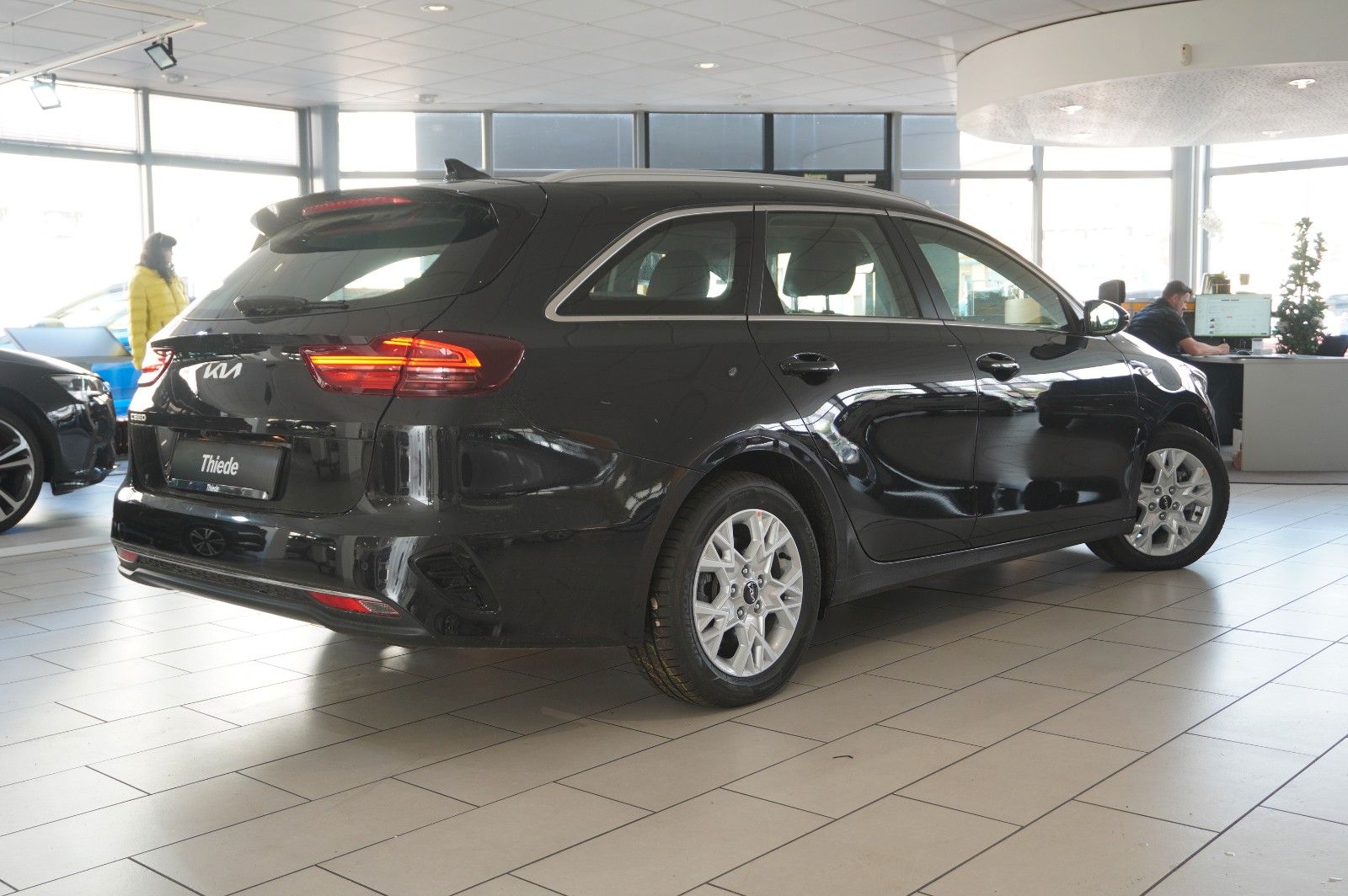 Fahrzeugabbildung Kia cee'd Sportswagon 1.6 CRDI DCT NAVI/LED/KAMERA