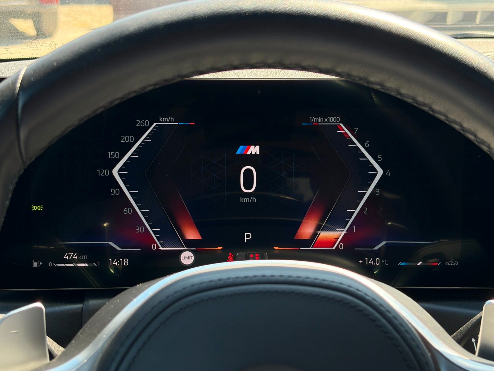 Fahrzeugabbildung BMW 320i Limo M Sport TEMP HD GSD Galvanik Alcantara