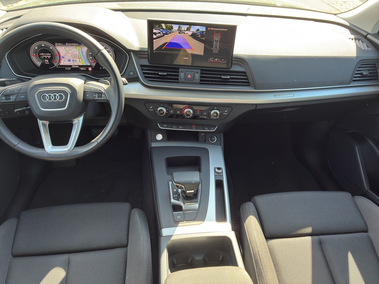 Fahrzeugabbildung Audi Q5 40 2.0 TDI quattro S-Line Kamera,LED,Matrix