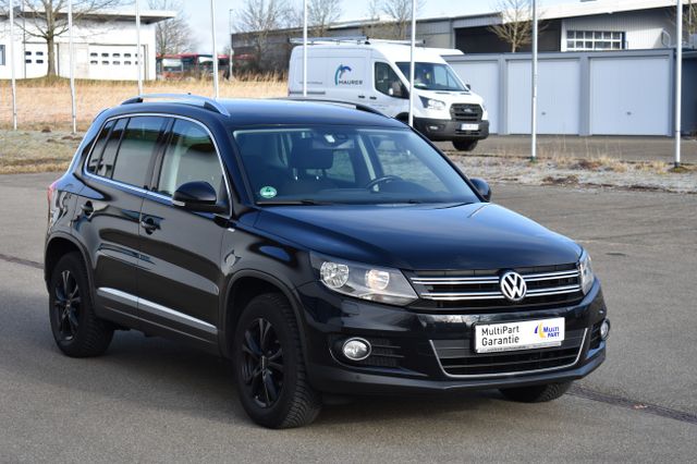 Volkswagen Tiguan 2.0TDI*4Motion*AHK*DSG*Navi*SHZ