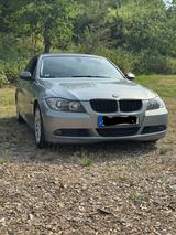 BMW E90 325i/99.000 km/Automatik/Gepflegt - gebrauchte BMW 325 aus dem Jahr 2005