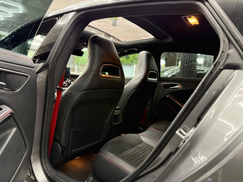 Mercedes-Benz CLA 45 AMG