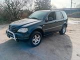 Mercedes-Benz Mercedes ML270  1.Hand  TÜV neu  Sehr g... - Mercedes-Benz ML 270 mit Diesel-Antrieb: Automatik