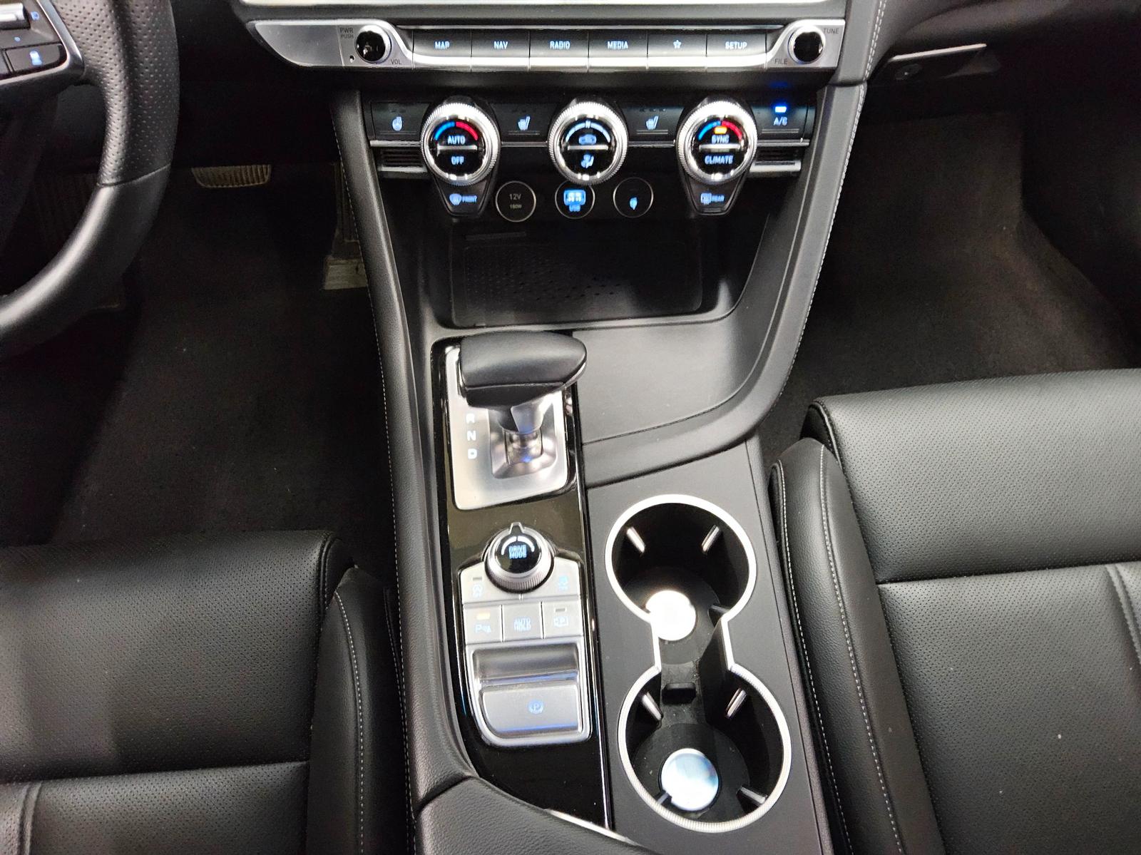 Genesis G70 Premium Leder Navi LED 360° Kamera ACC