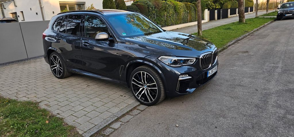 Image of BMW X5 M50