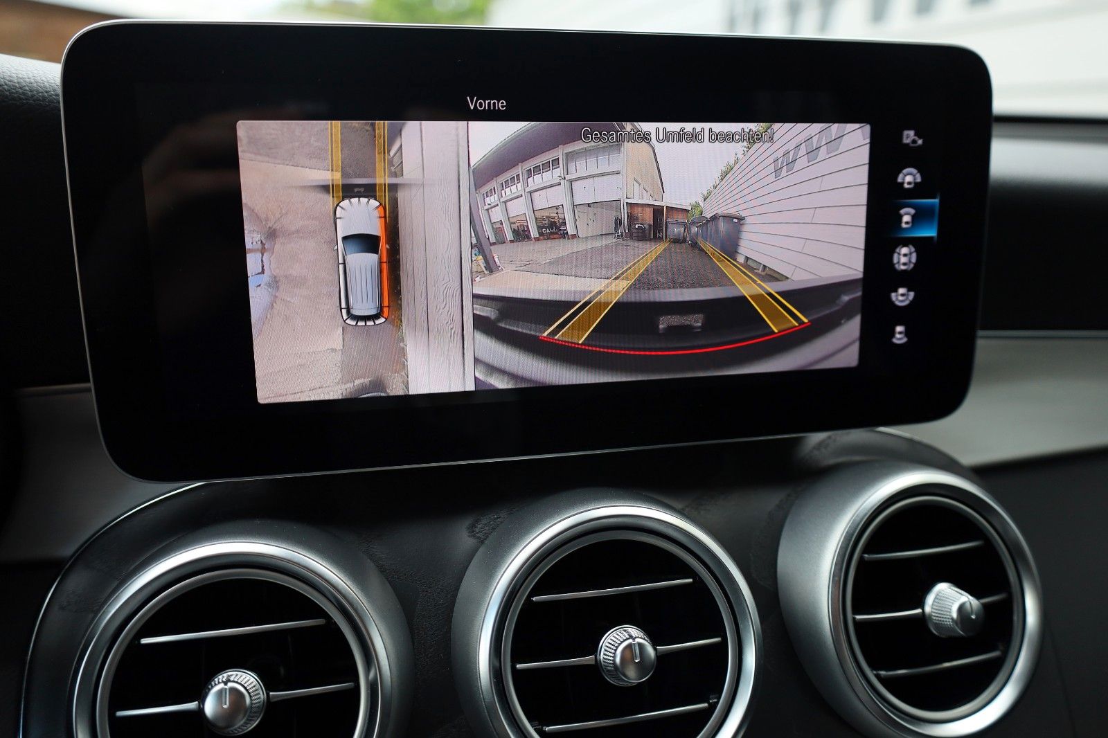Fahrzeugabbildung Mercedes-Benz GLC 300de 4Matic AMG line,Navi,LED,360°Kamera,SH