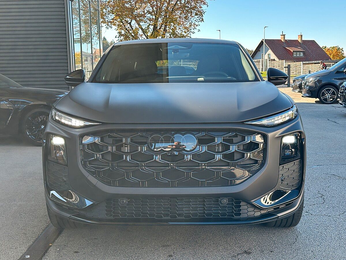 Audi Q3 Sportback TFSI quattro 150kW S-Line S-tronic imagem 2