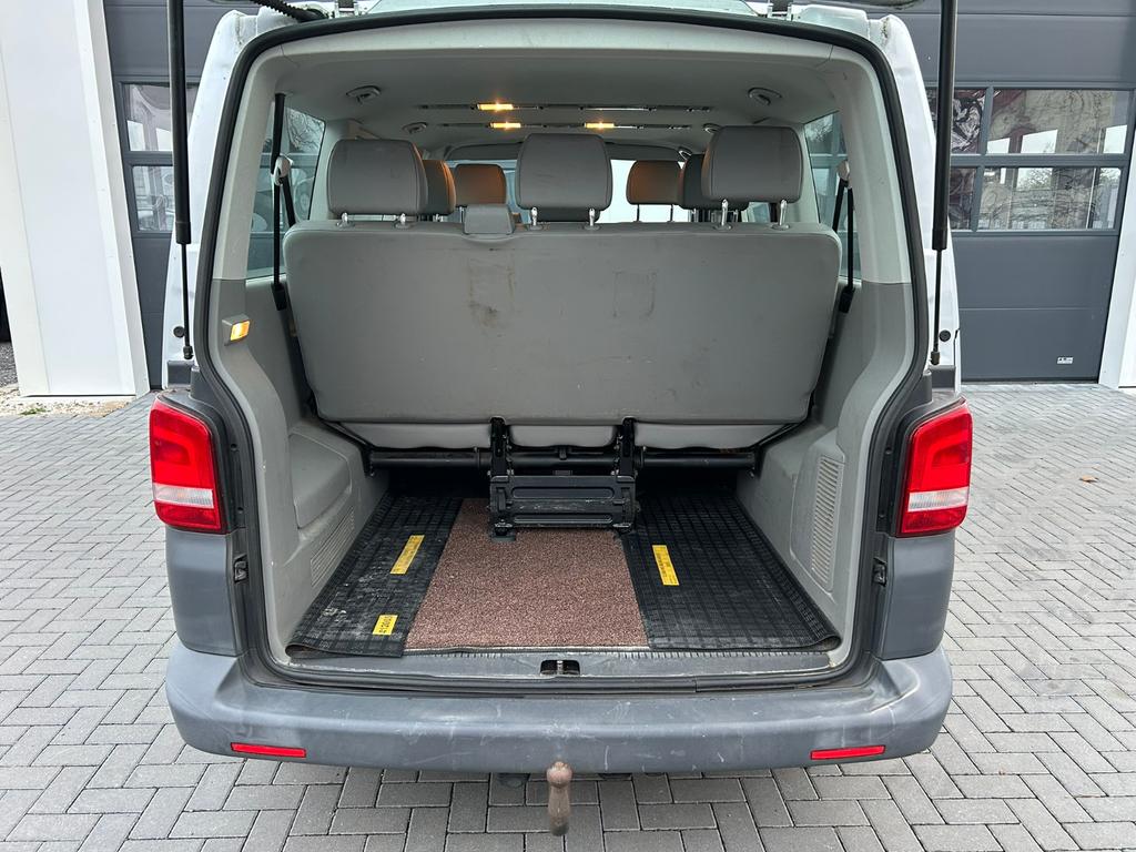 Volkswagen T5 Caravelle