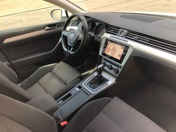 Volkswagen Passat Variant - 5