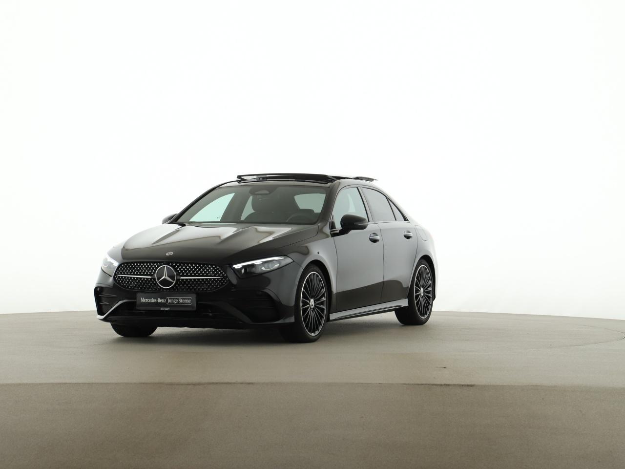 Mercedes-Benz A 200 Limousine AMG Night MBUX Pano Standhz LED