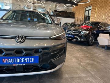 MYAUTOCENTER – Gebraucht- und Jahreswagen mit Werkstattservice in Pfaffenhofen Volkswagen T-Roc Style *1.HAND*19%MWST*ALCANTARA*CARPLAY*