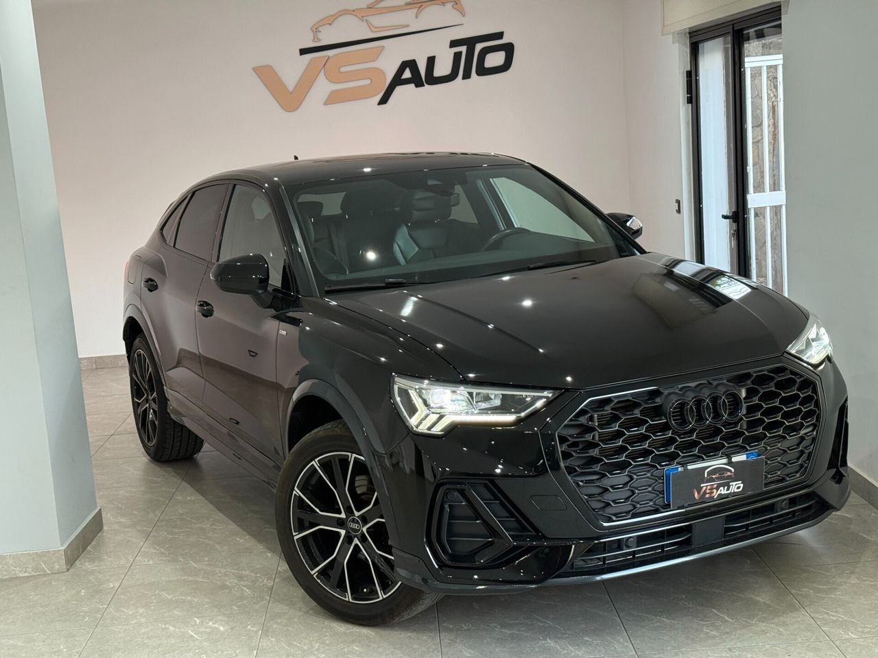 Audi Q3 35 TFSI S tronic line edition imagem 3
