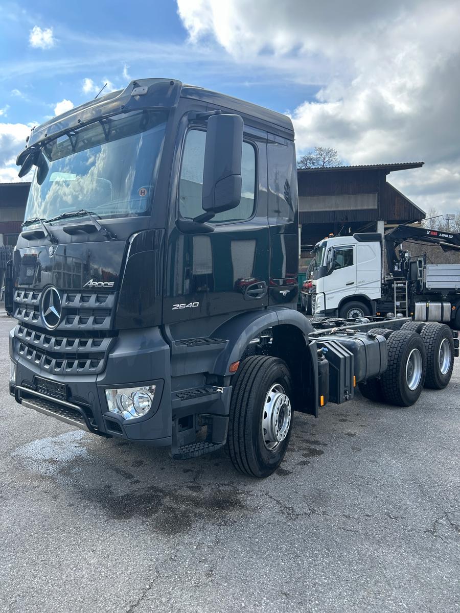 Mercedes-Benz Arocs  26.40 6x4 Kipperfahrgestell BB
