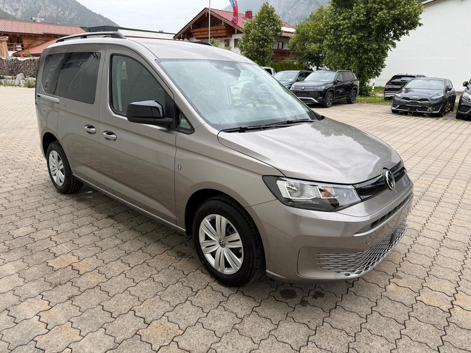 Volkswagen Caddy Life 1.5 TSI DSG,ACC,AppCon.,PDC,SHZ.5 ...