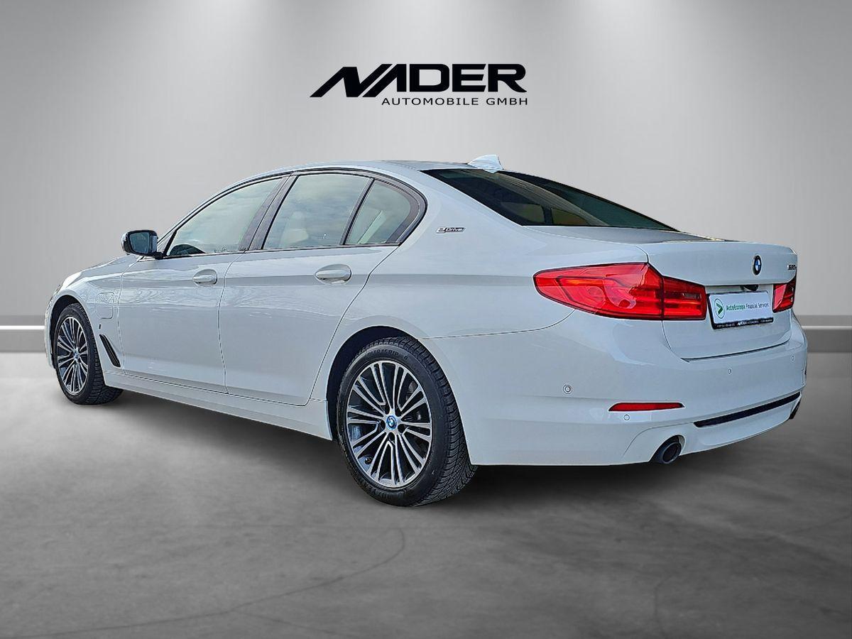BMW 530 e Sport Line | LED | Navi | Kamera | SHZ