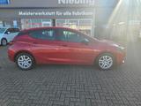 Opel Astra 1.2 Direct Injection Turbo 81kW Edition - Opel Astra mit Benzin-Antrieb: Limousine, 1.8