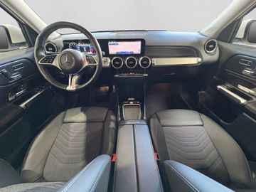 Mercedes GLB 180 - 11