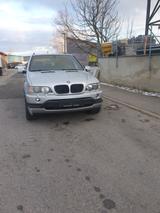 BMW X5 4.6is e53 V8 Motor überholt - BMW X5: 4.6