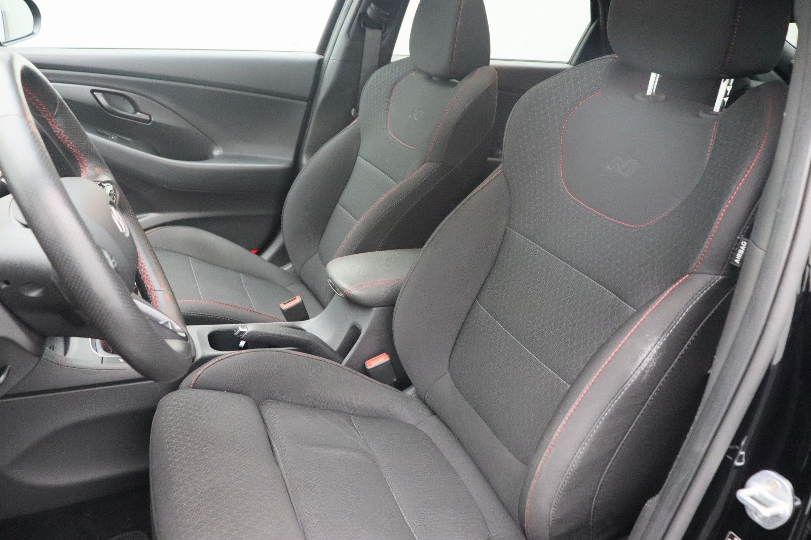 Fahrzeugabbildung Hyundai i30 Fastback N Performance Schiebedach 1. Hand