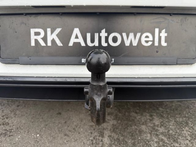 Golf 8 VIII United 2.0 TDI AHK-klappbar Navi ACC