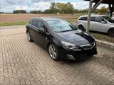 Opel Astra J OPC Line 1,6l Turbo - Opel Astra: J Opc Line