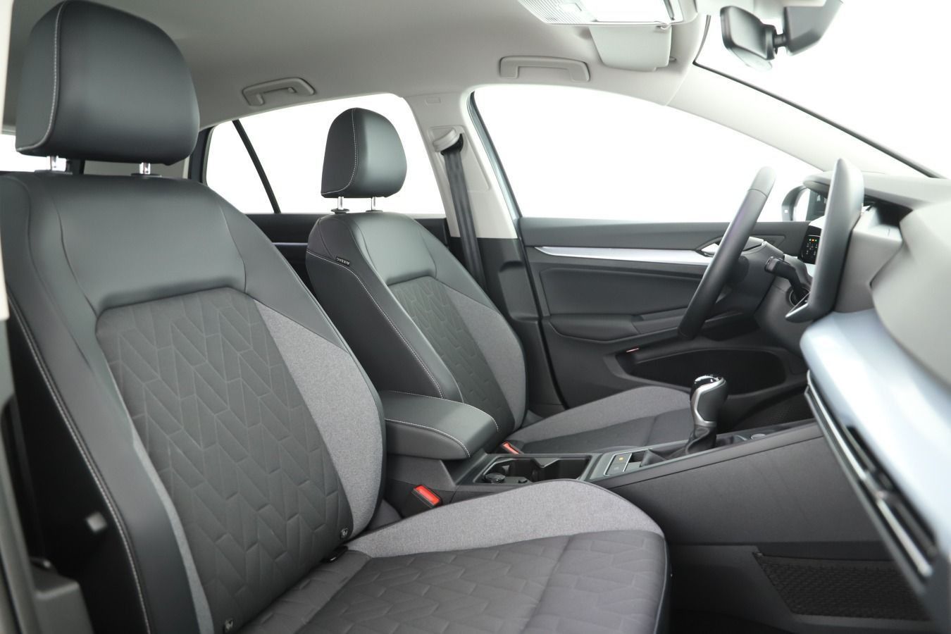 Volkswagen Golf - Bild 6
