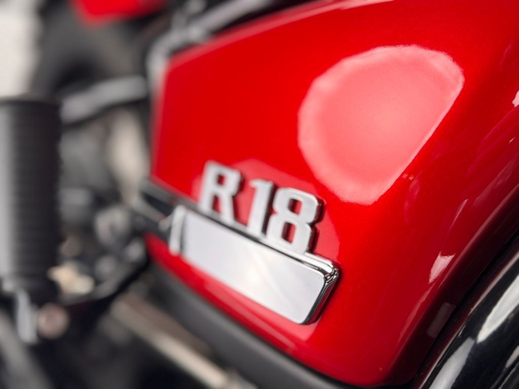 Fahrzeugabbildung BMW R18 *NEUWERTIGER ZUSTAND *MARSROT