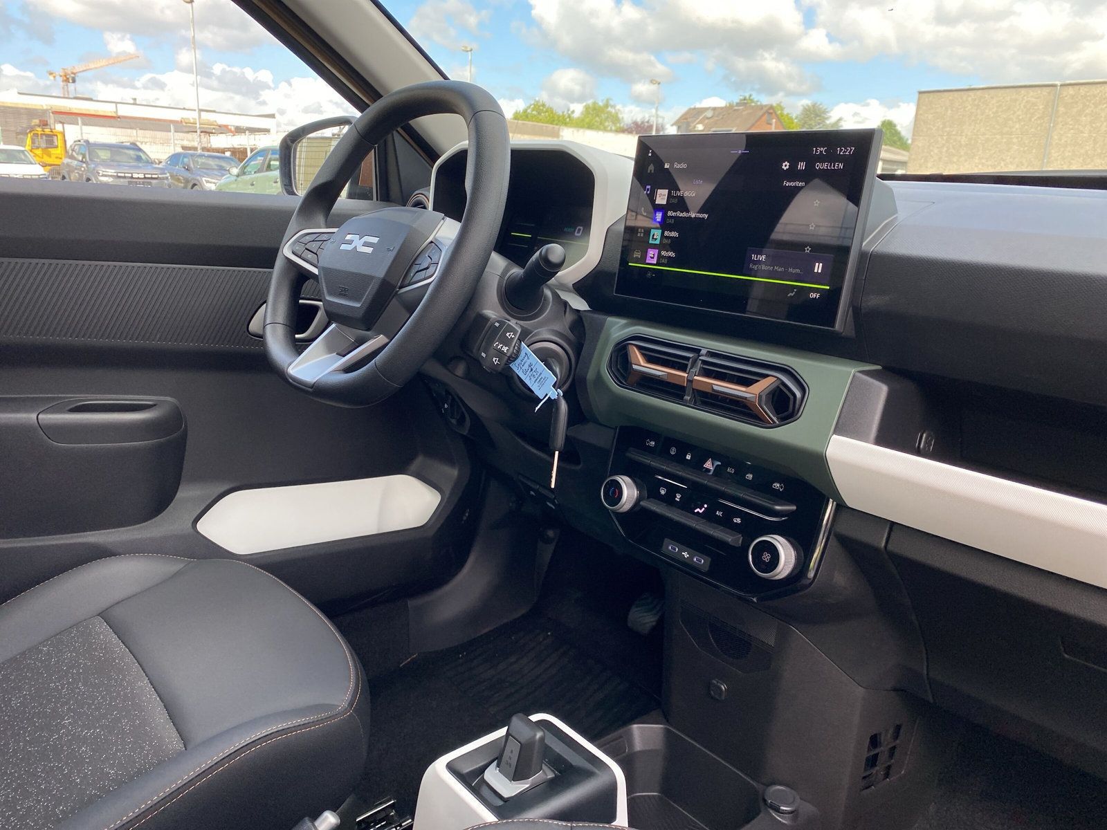 Dacia Spring - Bild 9