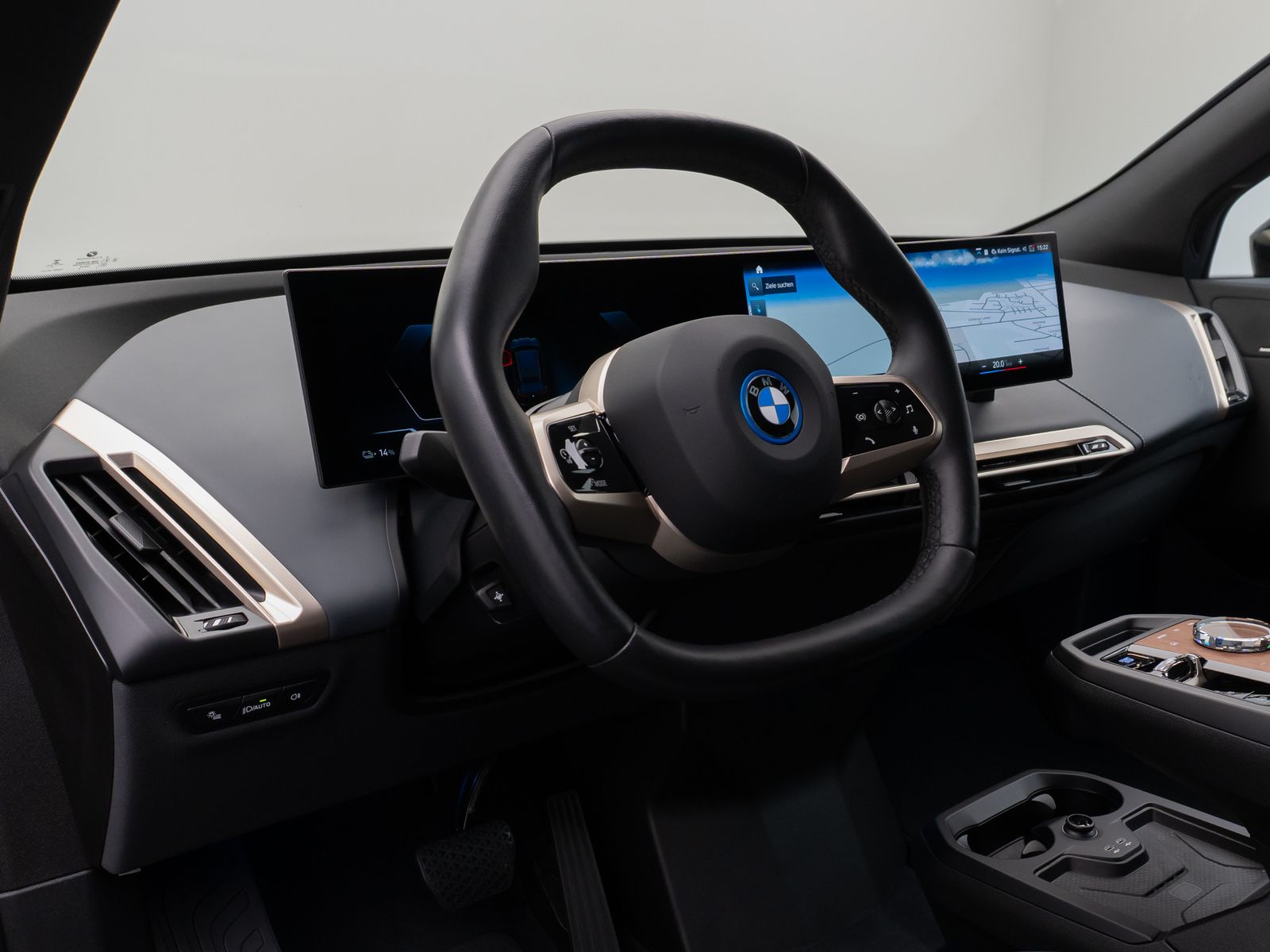 Fahrzeugabbildung BMW iX xD40 Edition Sport 360°Laser SkyLounge 22Zoll