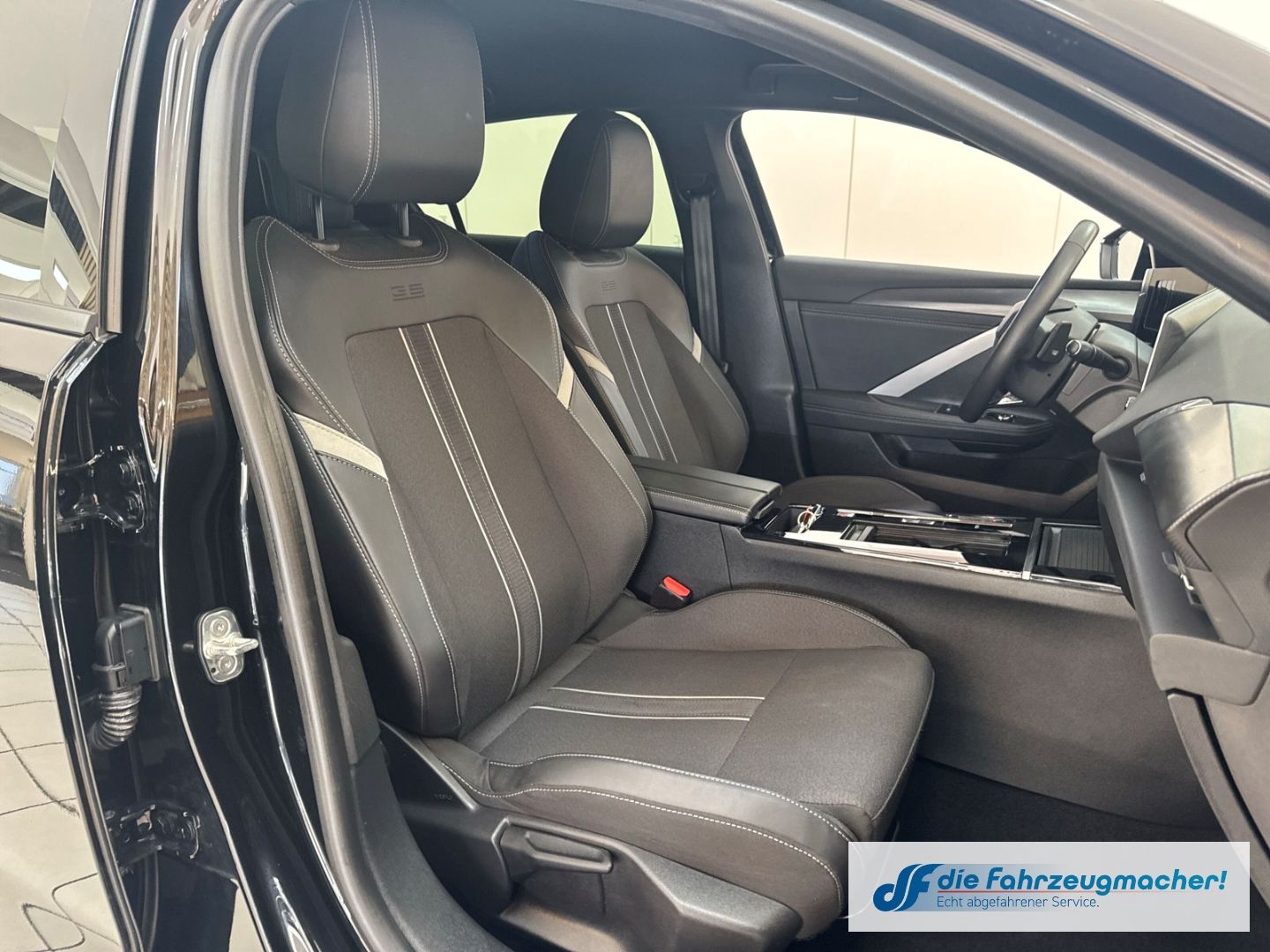 Fahrzeugabbildung Opel Astra L GS Digitales Cockpit 360 Kamera LED Appl