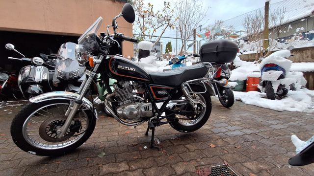 Suzuki GN 250