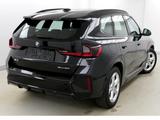 BMW X1 sDrive 20i M Sport HeadUp ACC 360°Kam eSitze - BMW: Schwarz, Sportfahrwerk