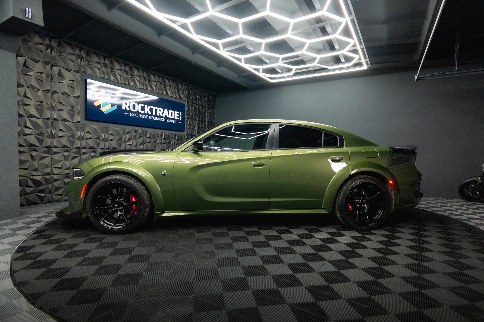 Fahrzeugabbildung Dodge Charger 6.4 V8 SRT 392 SCATPACK SWINGER WIDEBODY