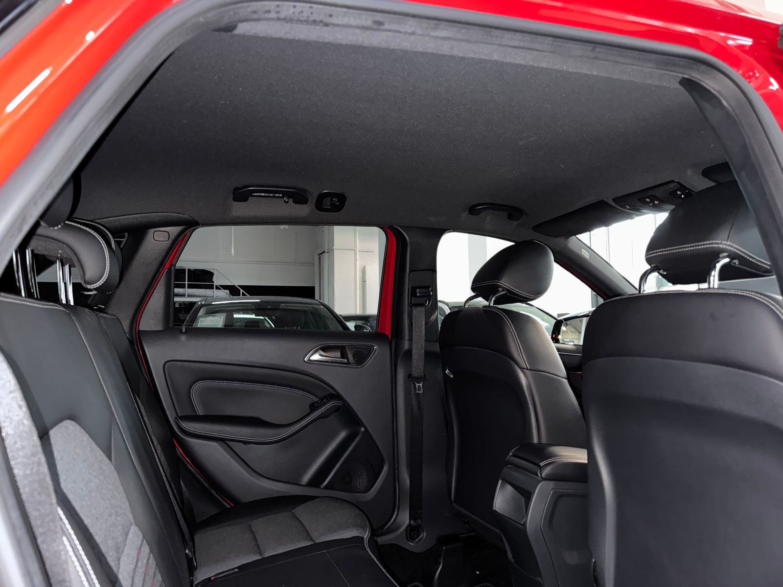 Fahrzeugabbildung Mercedes-Benz B 200 7G-DCT SPORTPAKET URBAN AMG NIGHT COMAND