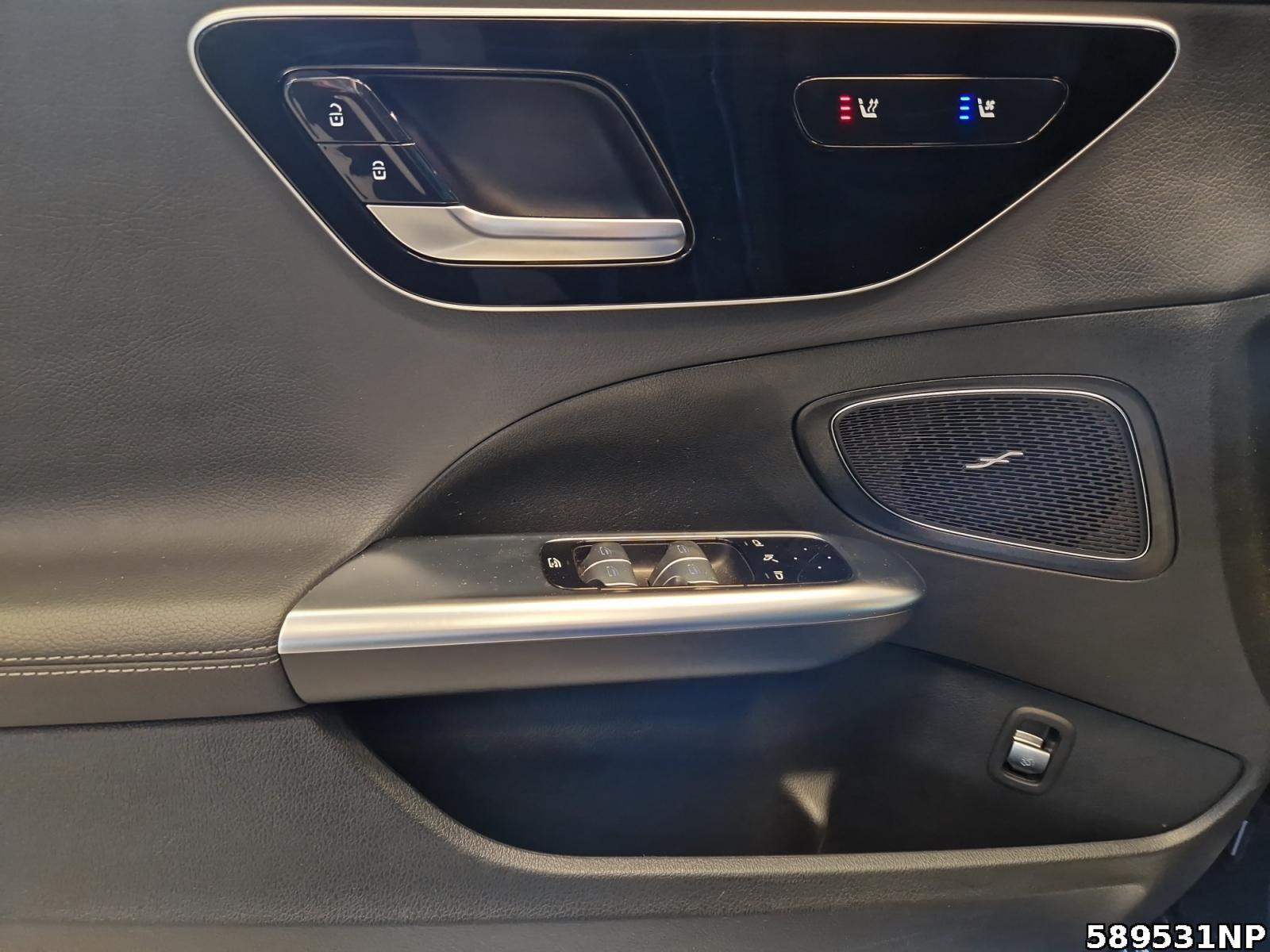 Mercedes-Benz C 200 AMG AHK Sitzklima Distronic Standheizung