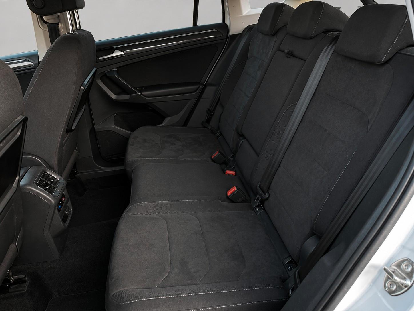 Volkswagen Tiguan Highline 4Motion | 1. Hand | DSG | AHK |