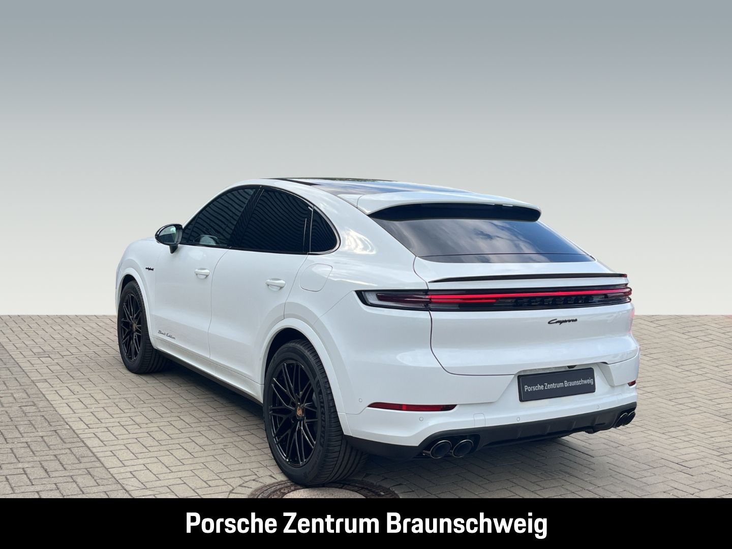 Porsche Cayenne E-Hybrid Coupe Black Edition InnoDrive imagem 3