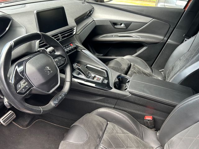 Fahrzeugabbildung Peugeot 3008 GT 2.0 Diesel Auto.+Kamera+Navi+Alcantara+