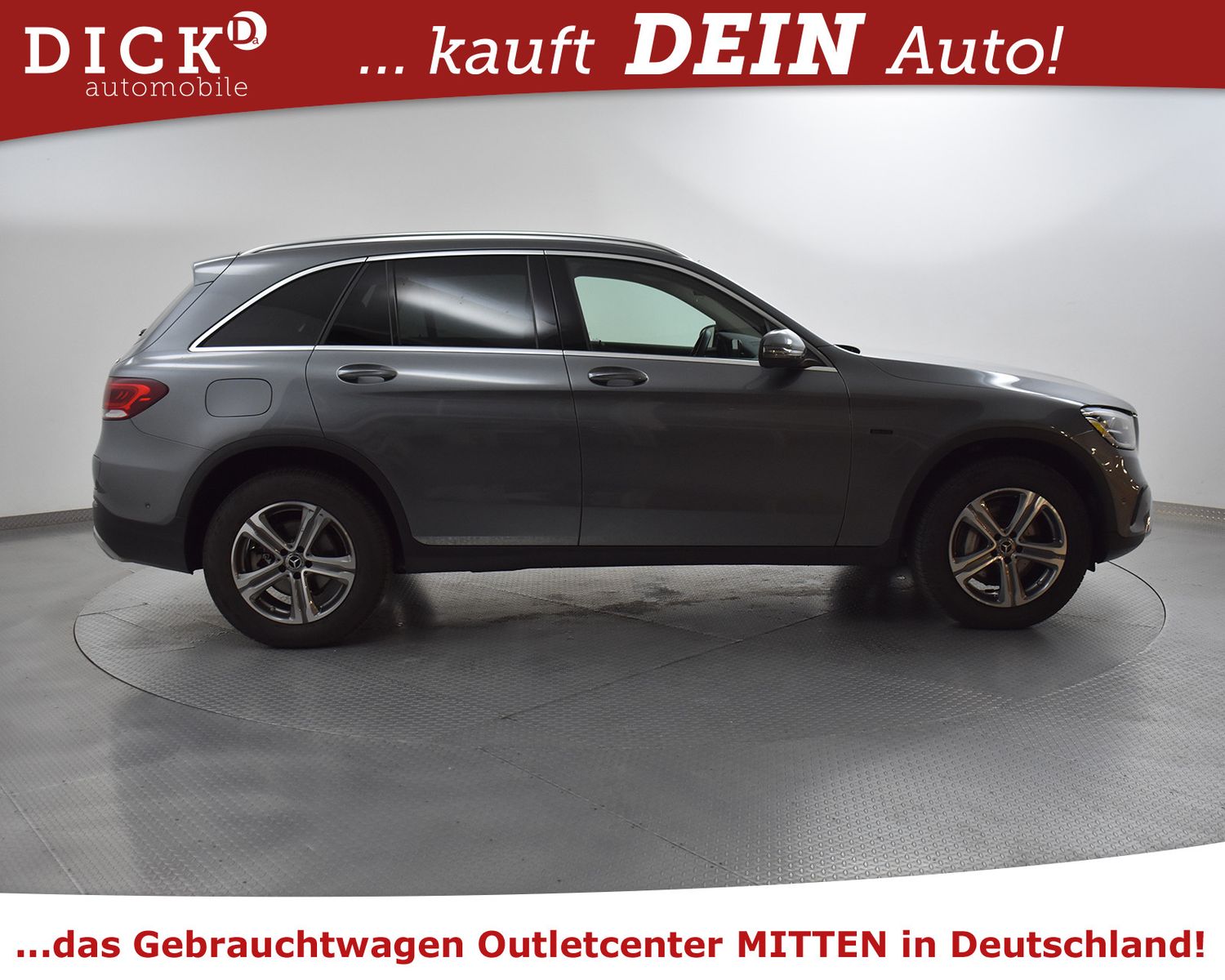MERCEDES-BENZ GLC 300e 4Mat - Image 2