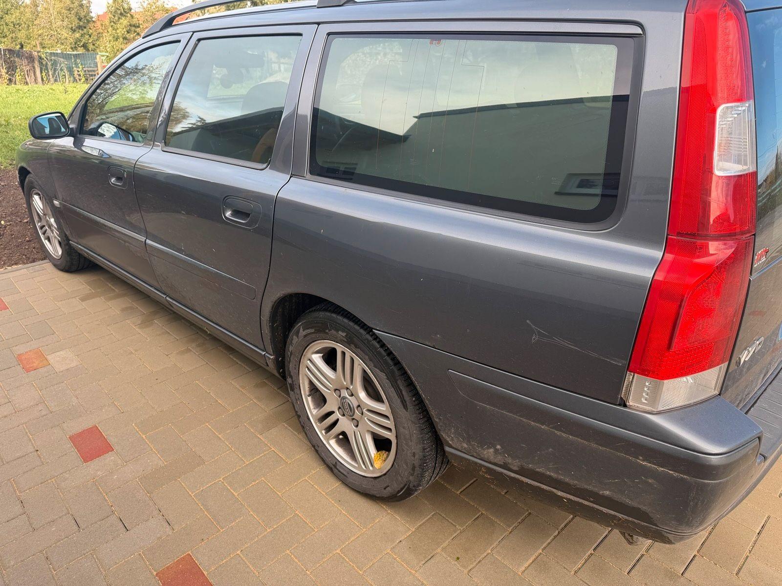 Volvo V70 2006 — photo 11