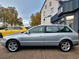 Audi A4 Avant 2.8 tiptronic quattro - Audi A4 aus 1998: 2.8