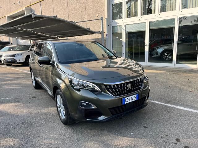 Peugeot PEUGEOT 5008 BlueHDi 130 S&S Allure 7 P